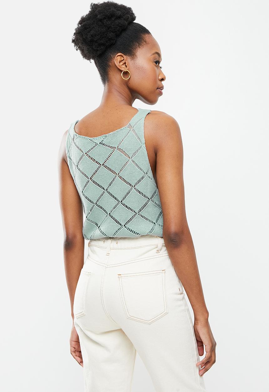 dailyfriday - Low v-neck cami - granite