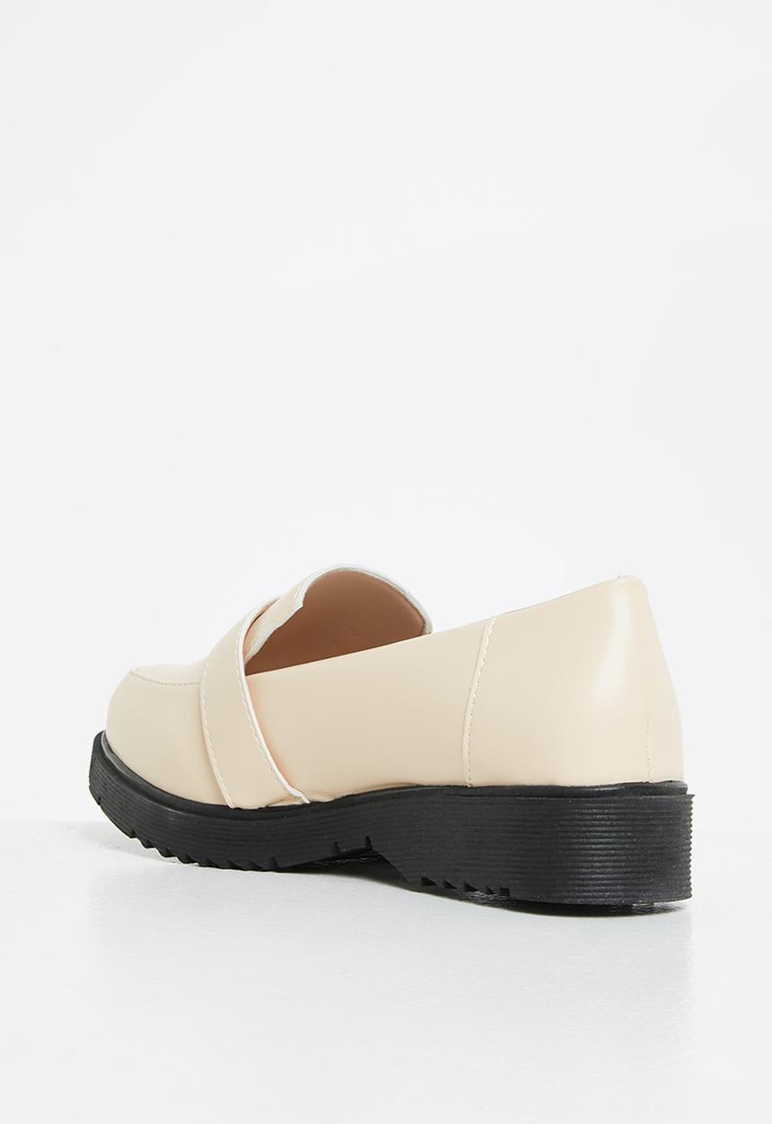 Madison® - Andrea lug sole loafer - off white
