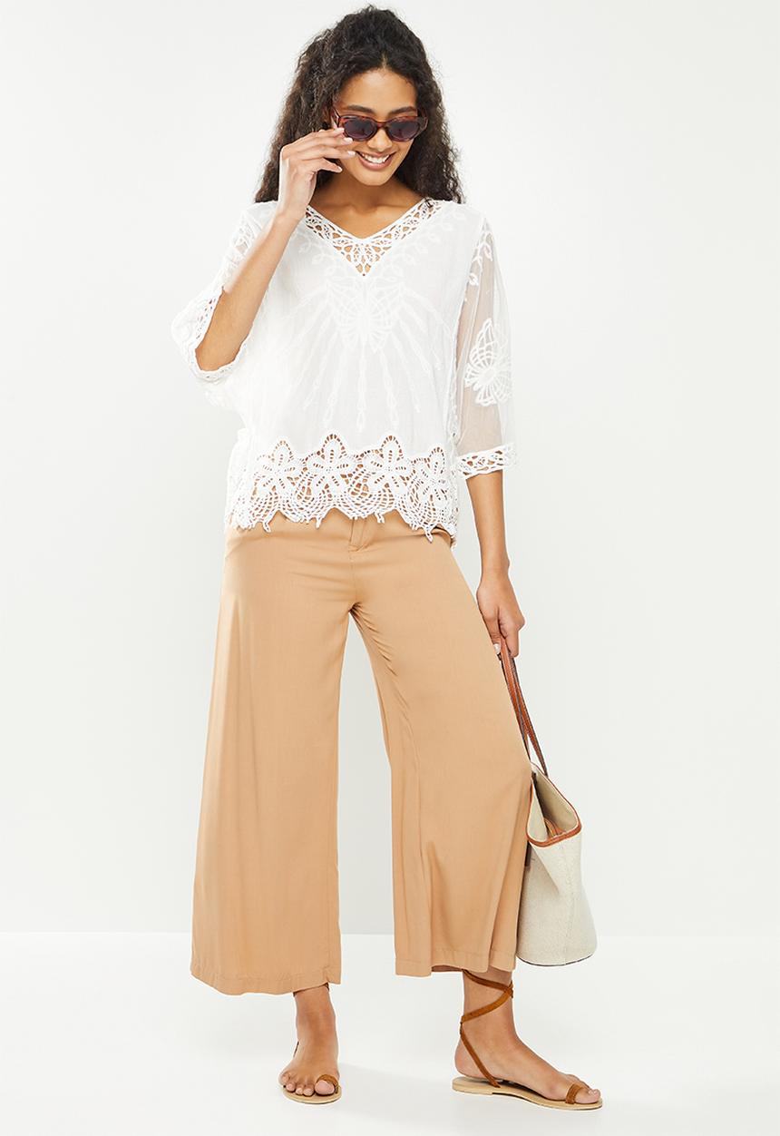 Stella Morgan - 3/4 sleeve sheer lace blouse - off white