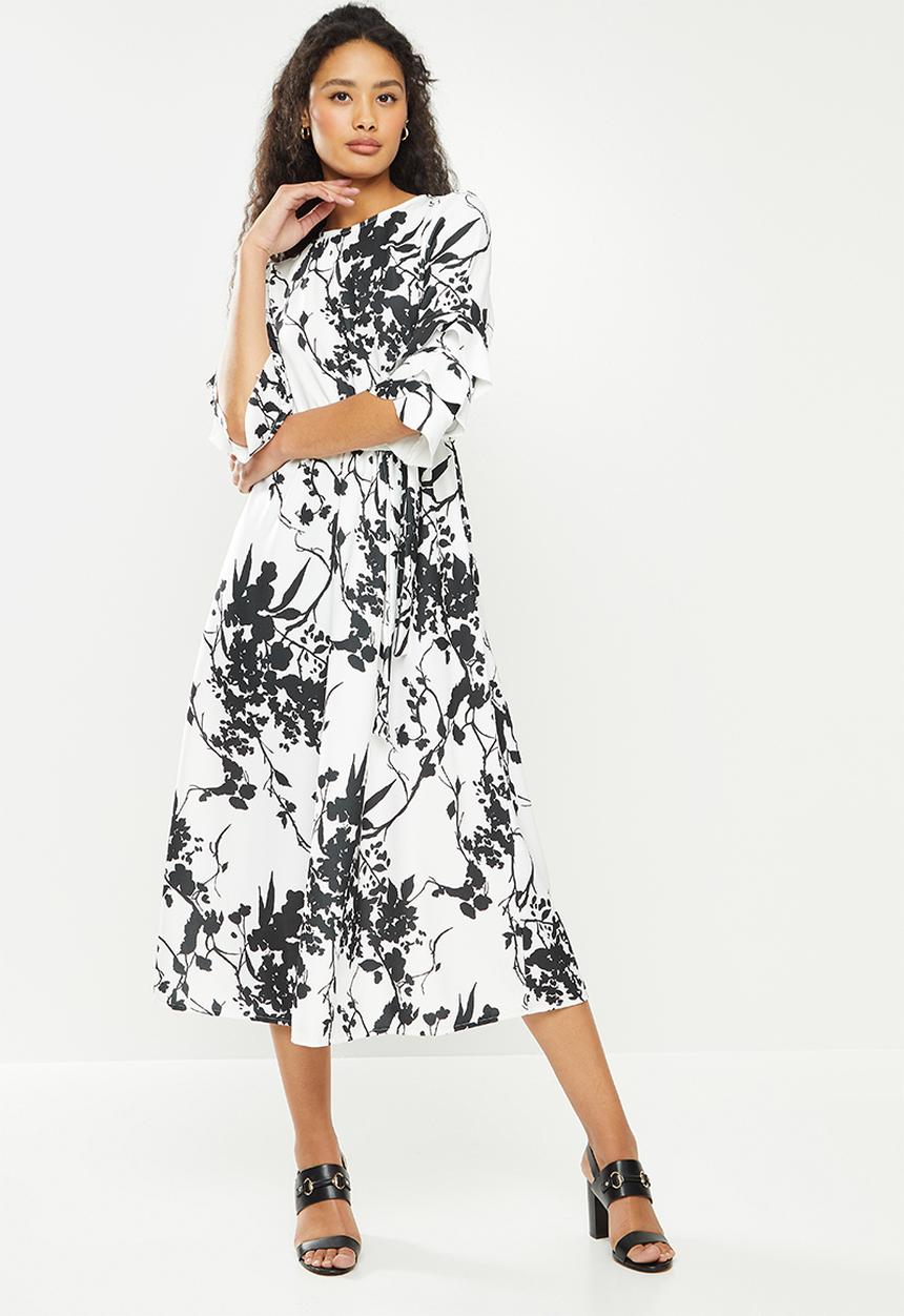 Stella Morgan - Floral printed frill sleeve midi dress - black and white