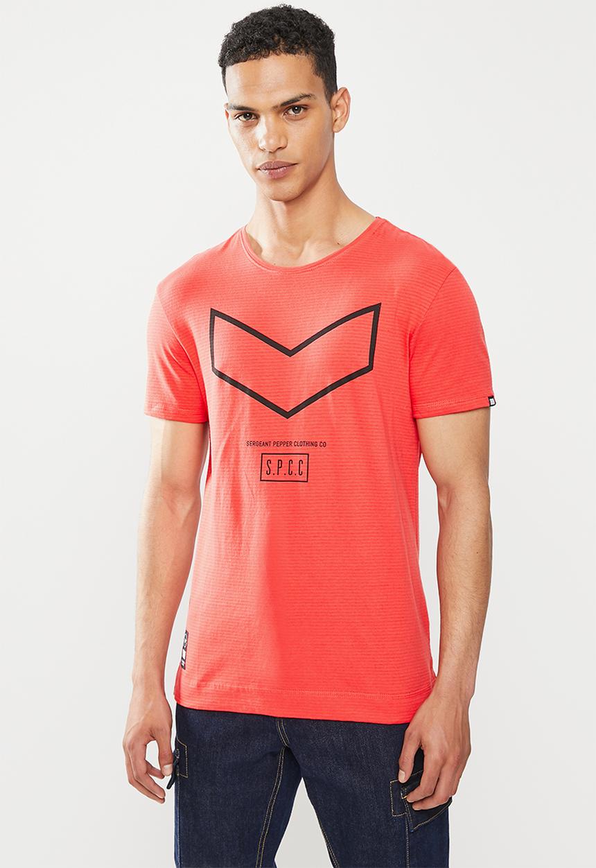 S.P.C.C - Arquette regular fit side slit straight hem tee - red