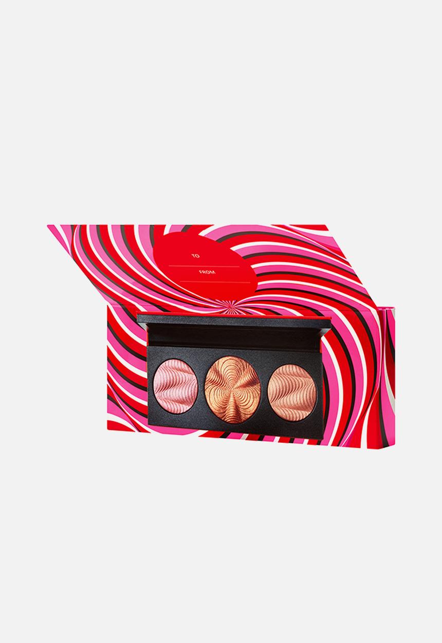 MAC - Step Bright Up Extra Dimension Skinfinish Palette - Medium/Deep