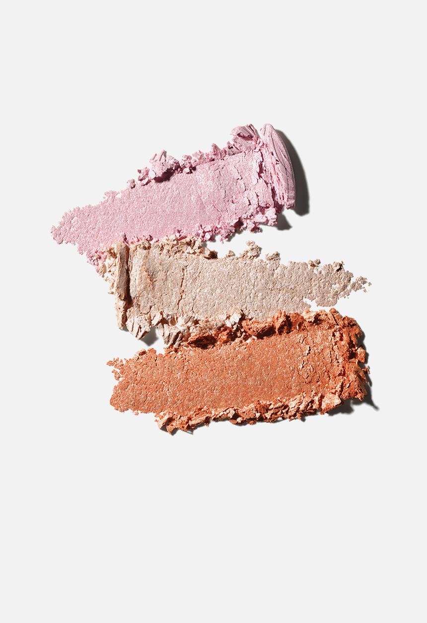 MAC - Step Bright Up Extra Dimension Skinfinish Palette - Light