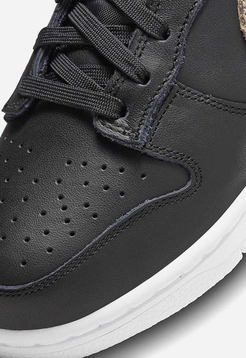 Nike - Dunk Low SE - PATCHWORK PACK XWSX