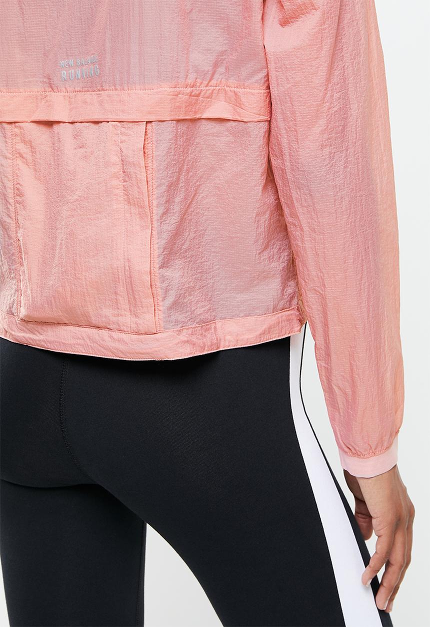 New Balance  - Impact run light packable jacket - pink