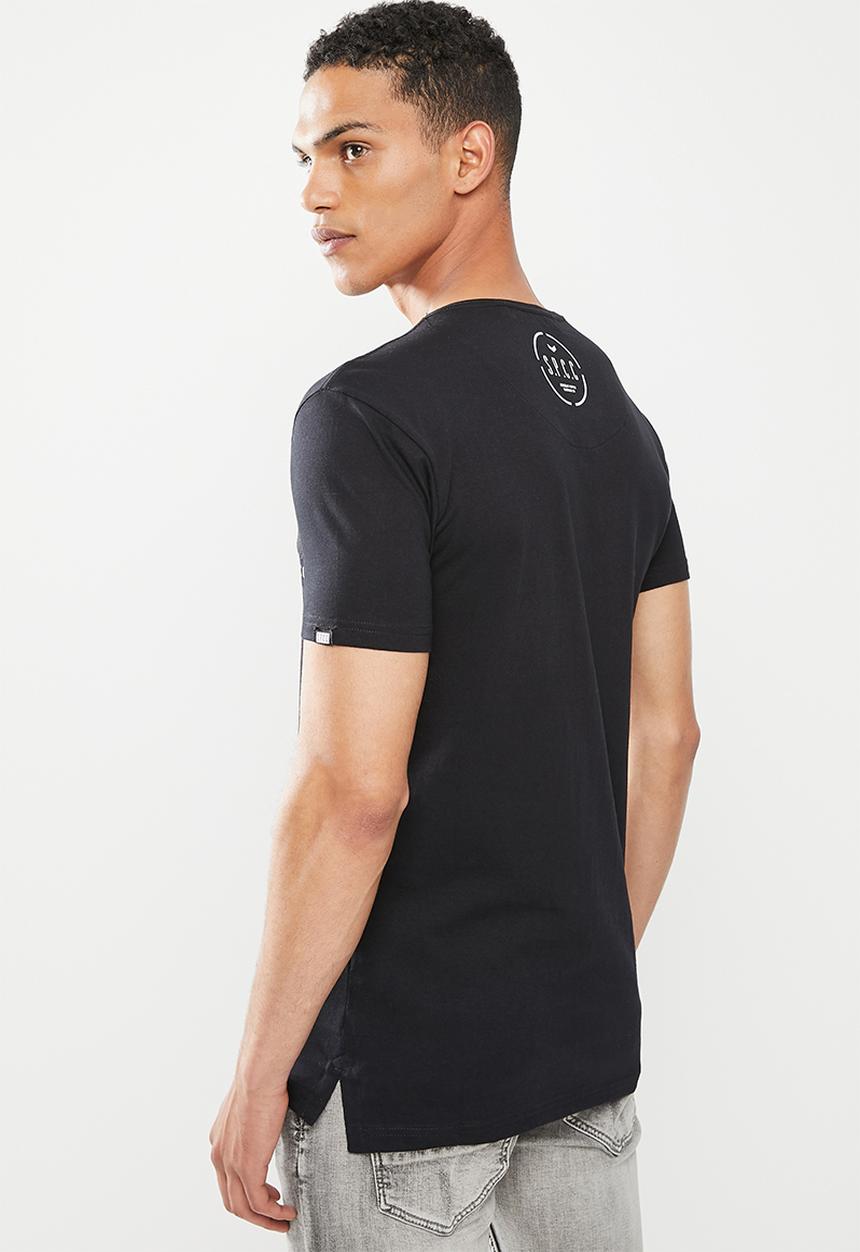 S.P.C.C - Deyn regular fit stepped hem tee - black