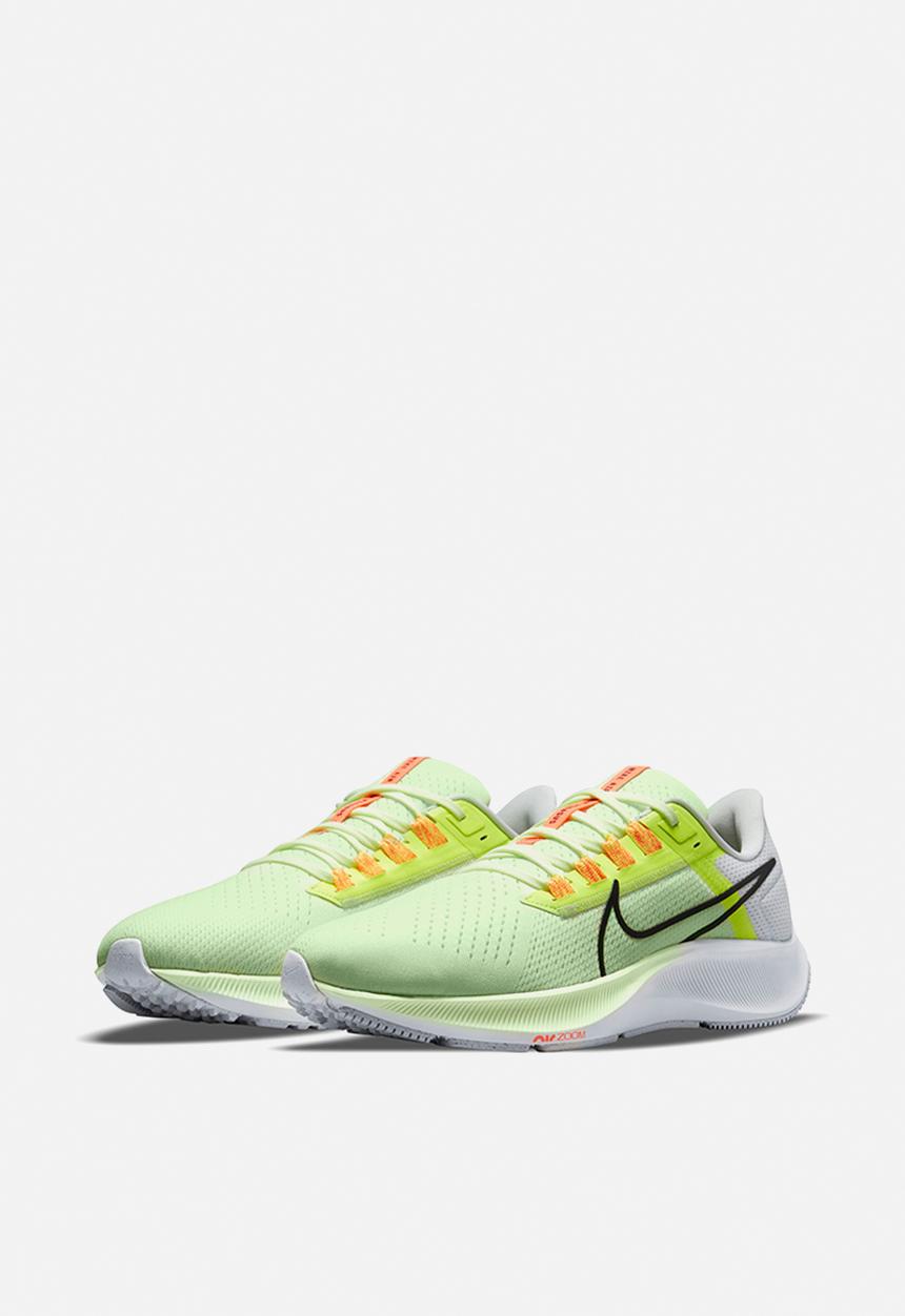 Nike - Air Zoom Pegasus 38 - barely volt/black-volt-photon dust