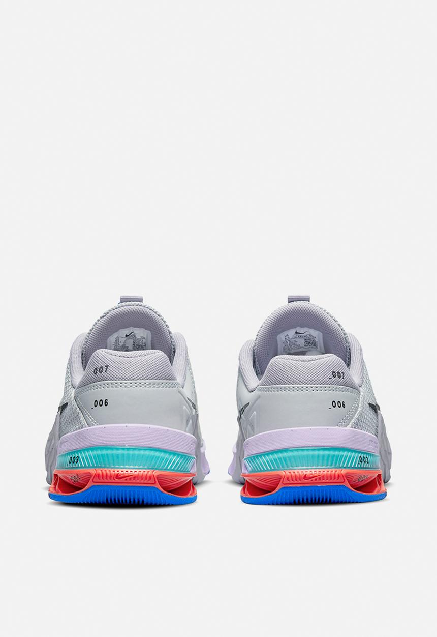 Nike - Metcon 7 - lt smoke grey/black-violet haze-lilac
