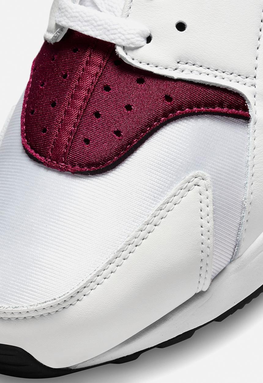 Nike - Air Huarache - white/varsity red-red oxide-black