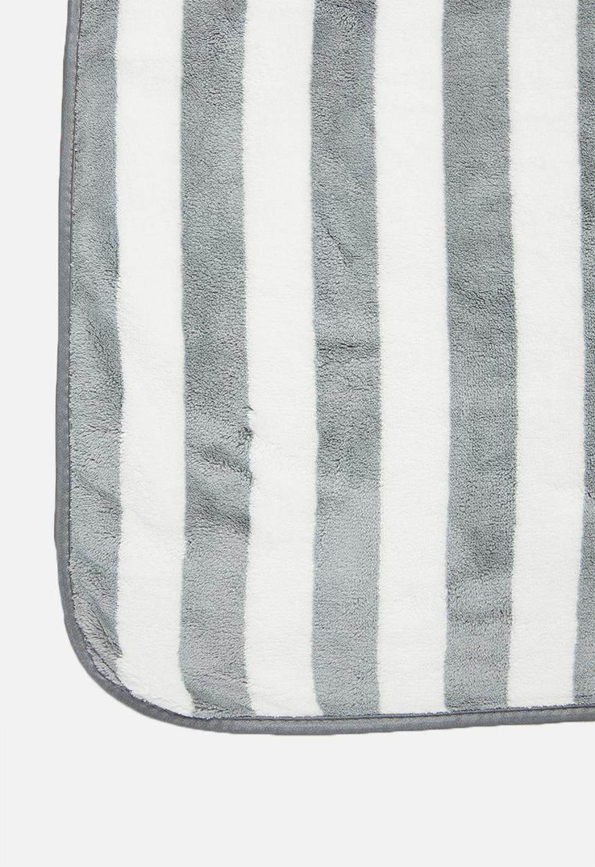 Rebel Republic - Stripe beach towel - grey & white