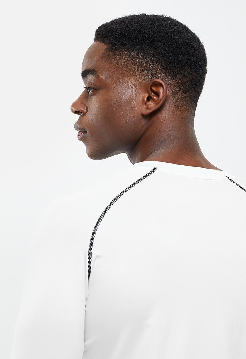 basicthread - Active contrast stitching top - white