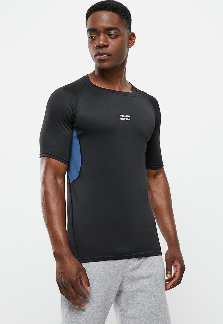 basicthread - Slim fit contrast tee - black