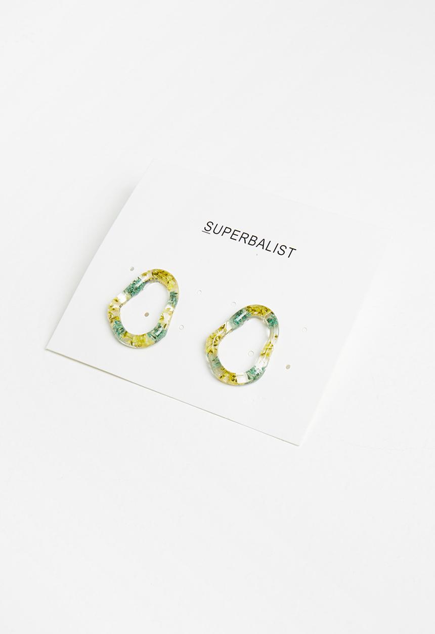 Superbalist - Resin hoop earrings - yellow & blue 