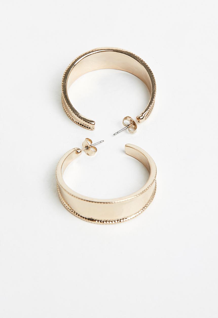 Superbalist - Oversized hoop earrings - gold