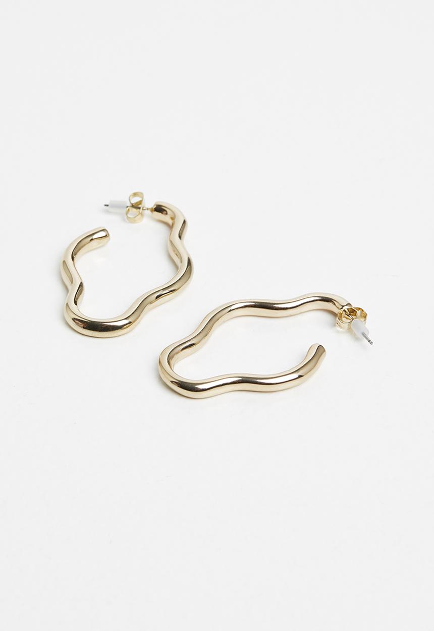 Superbalist - Abstract wave hoop earrings - gold