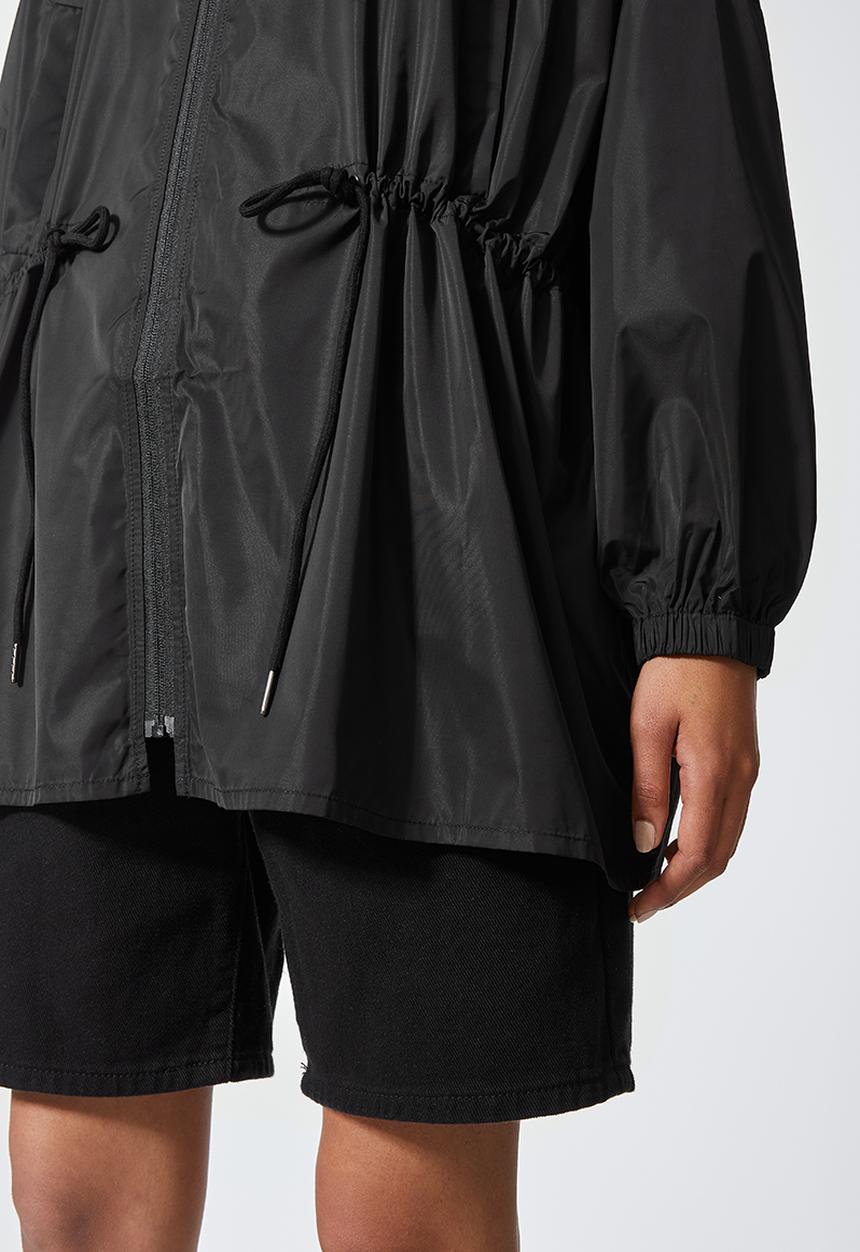 Superbalist - Water resistant zip up jacket - black