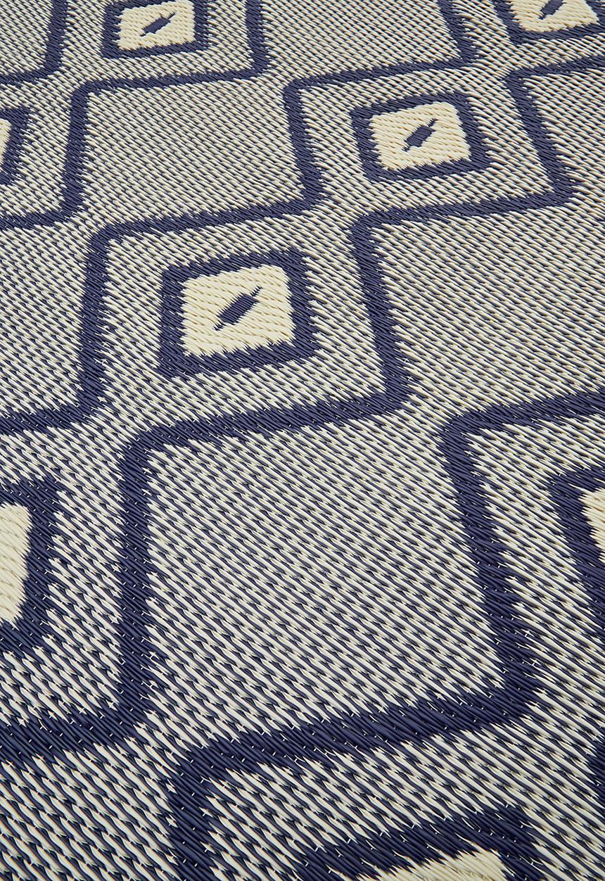Fab Habitat - Rabat outdoor rug - cream & blue