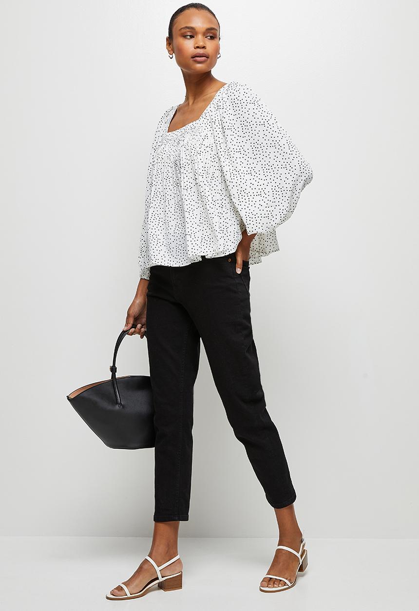 edit - Pleat detail flounce blouse - milk 
