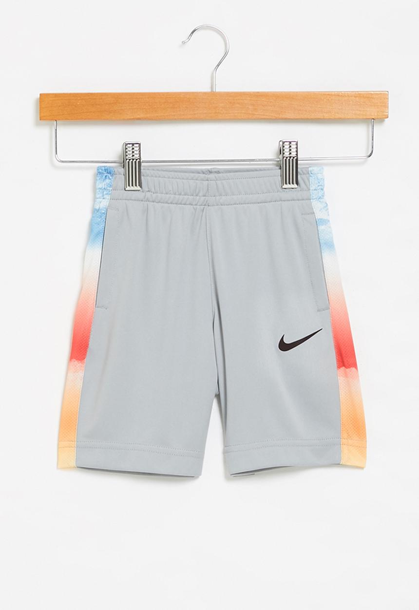 Nike - Nkb get outsdie knit short - light smoke gray