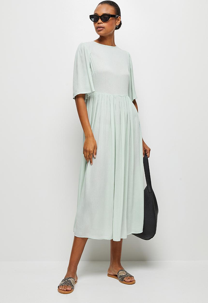 edit - Crinkle flutter sleeve maxi - dusty sage