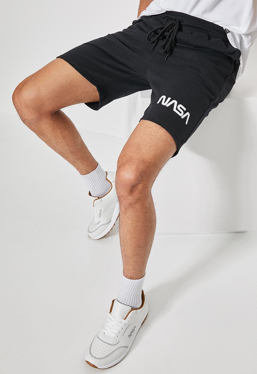 Superbalist - Sunday nasa burger sweatshorts - black