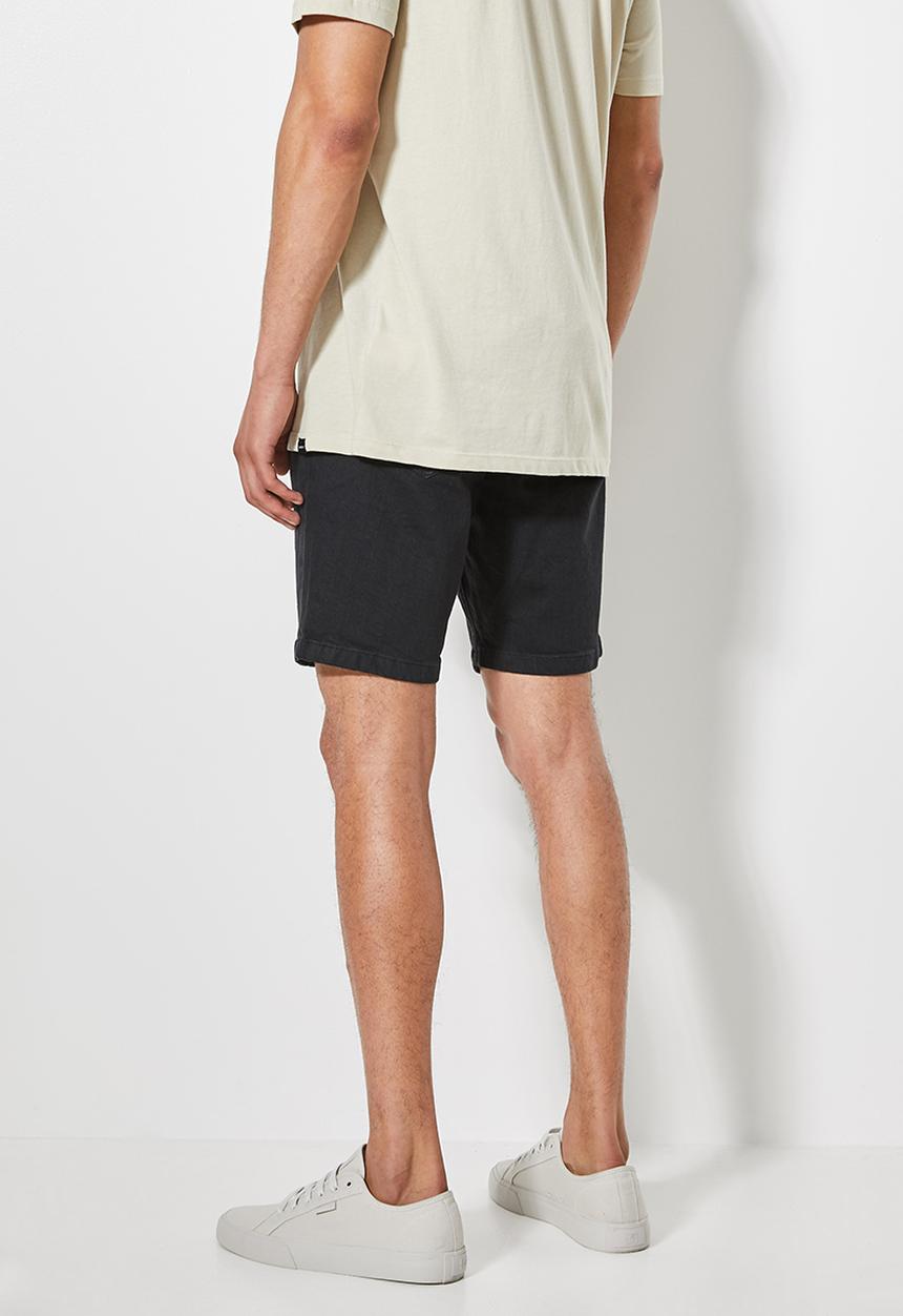 Superbalist - Boston slim denim short - black