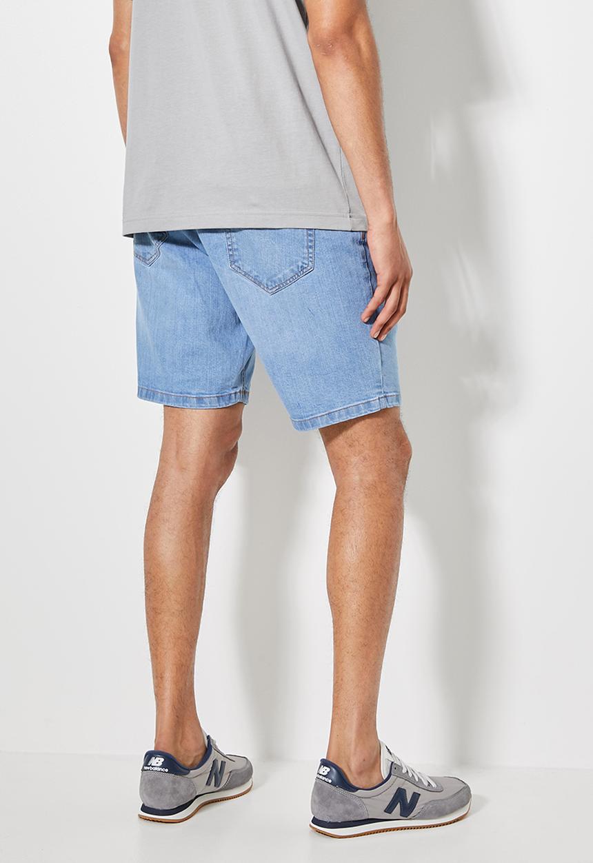 Superbalist - Boston slim denim short - light blue
