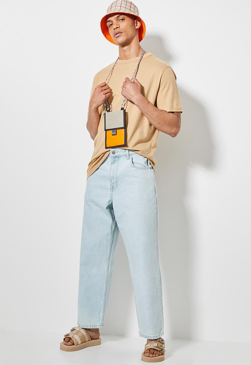 Superbalist - Bruno loose fit jeans - light blue