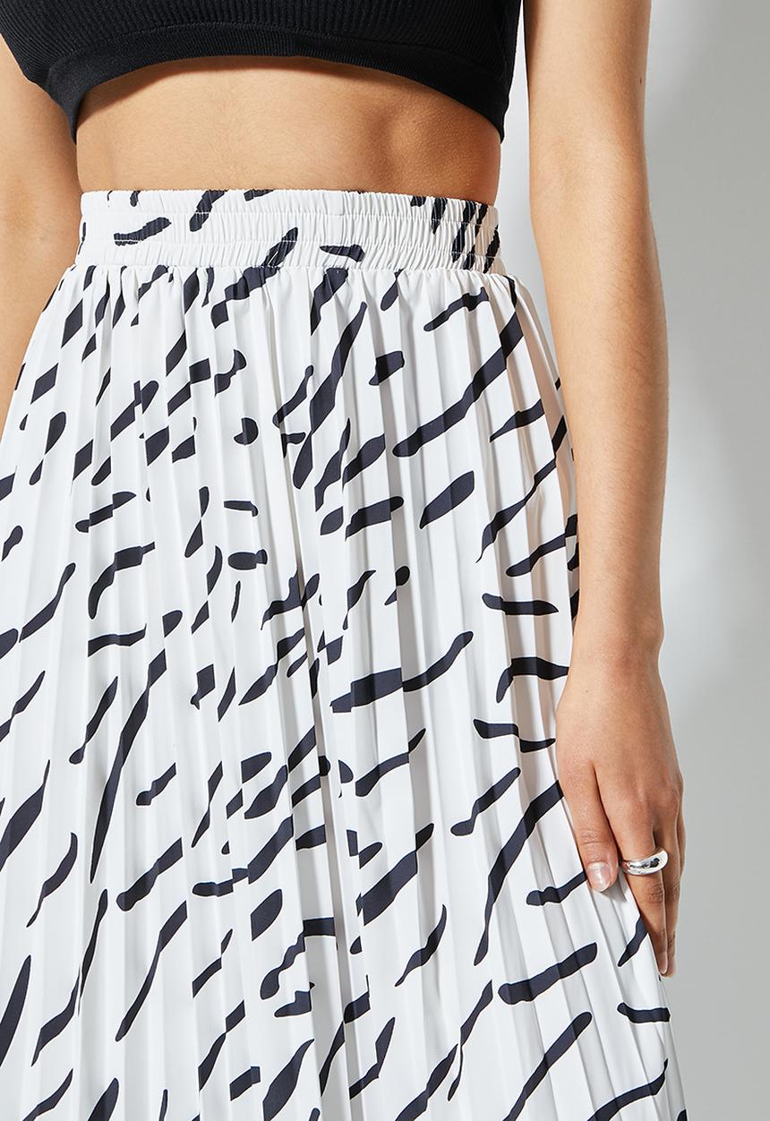 Superbalist - Long midi pleated skirt - white & black 