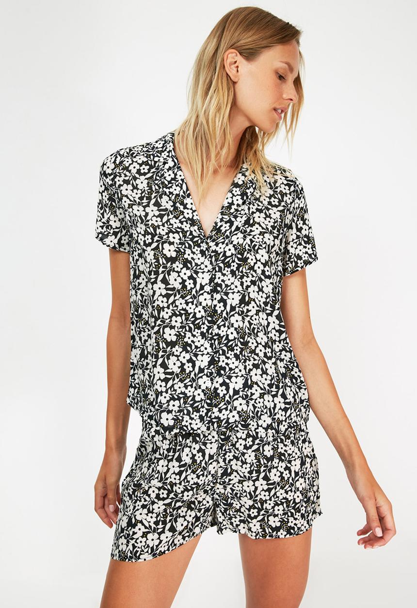 Trendyol - Printed woven pajamas set - black & white 