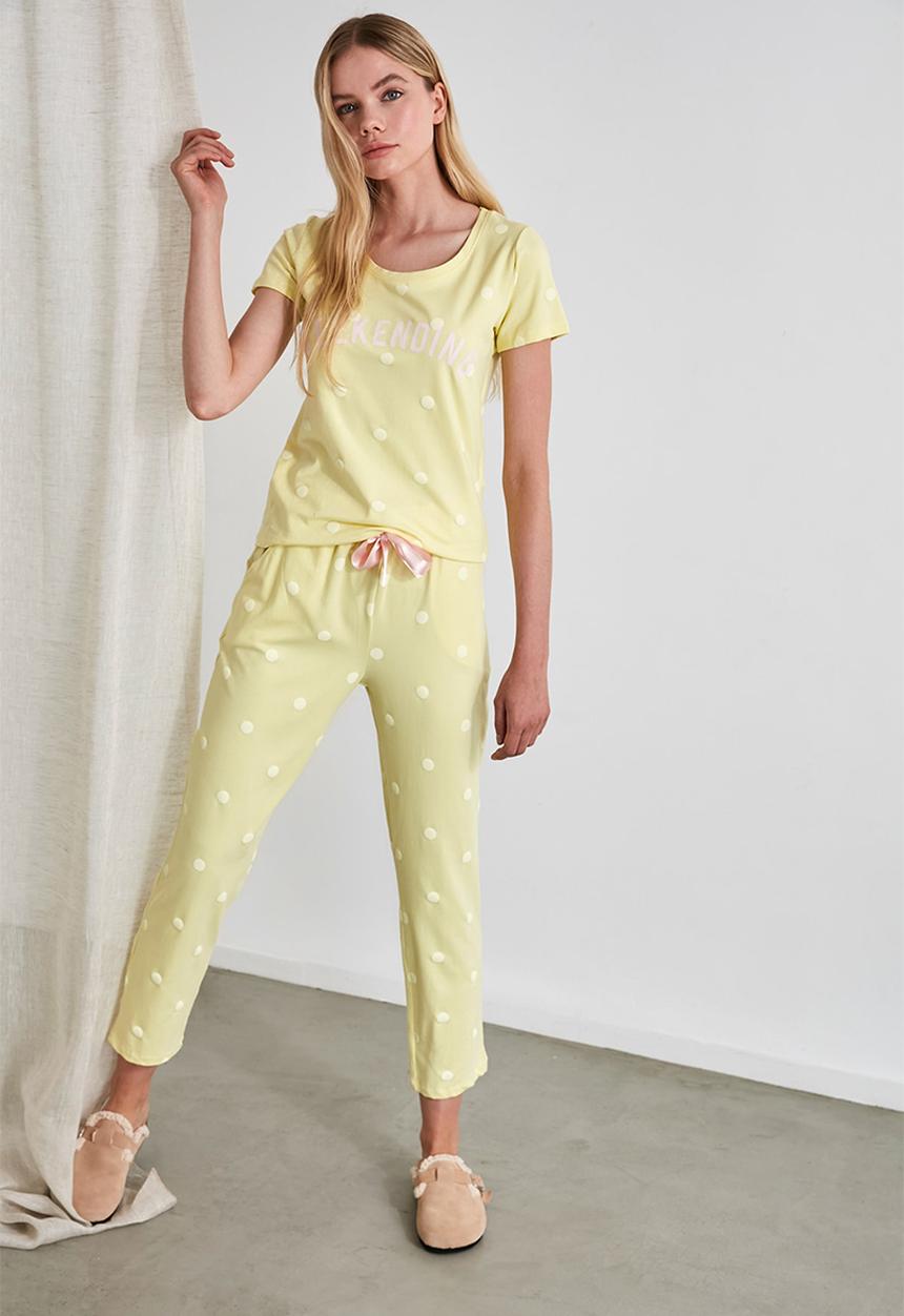 Trendyol - Polka dot knitted pajamas set - yellow