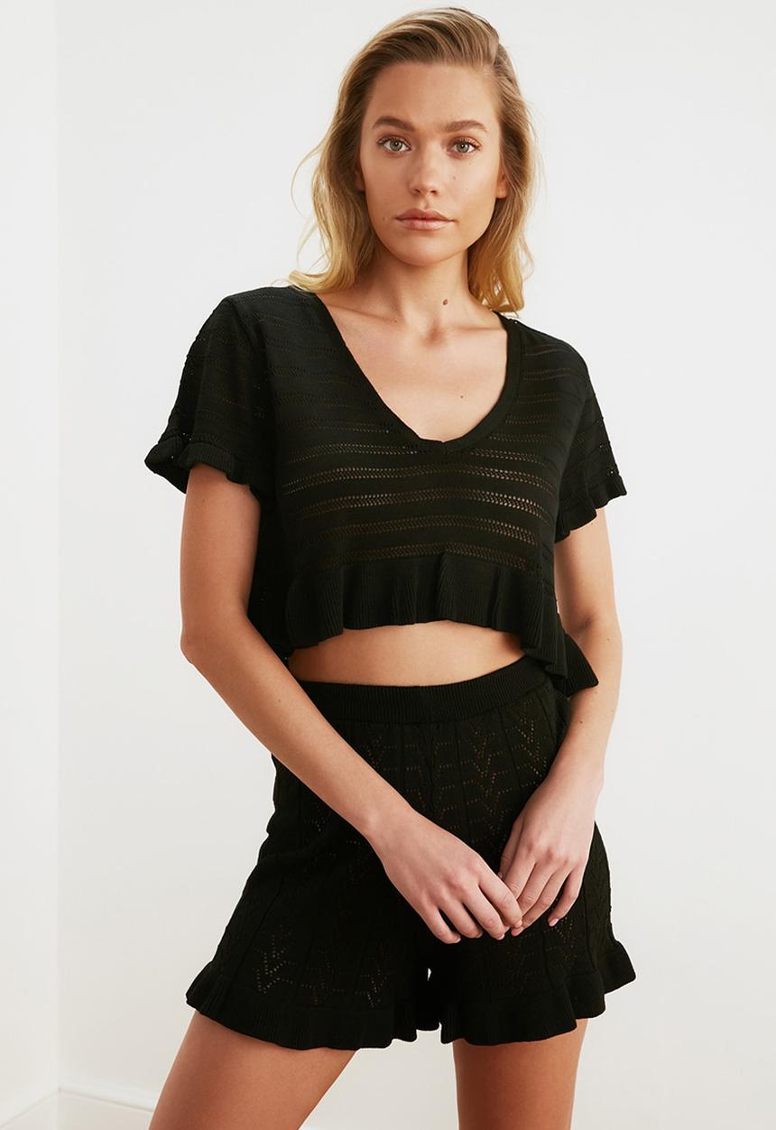 Trendyol - Ruffle detailed bikini  bottom-top set - black