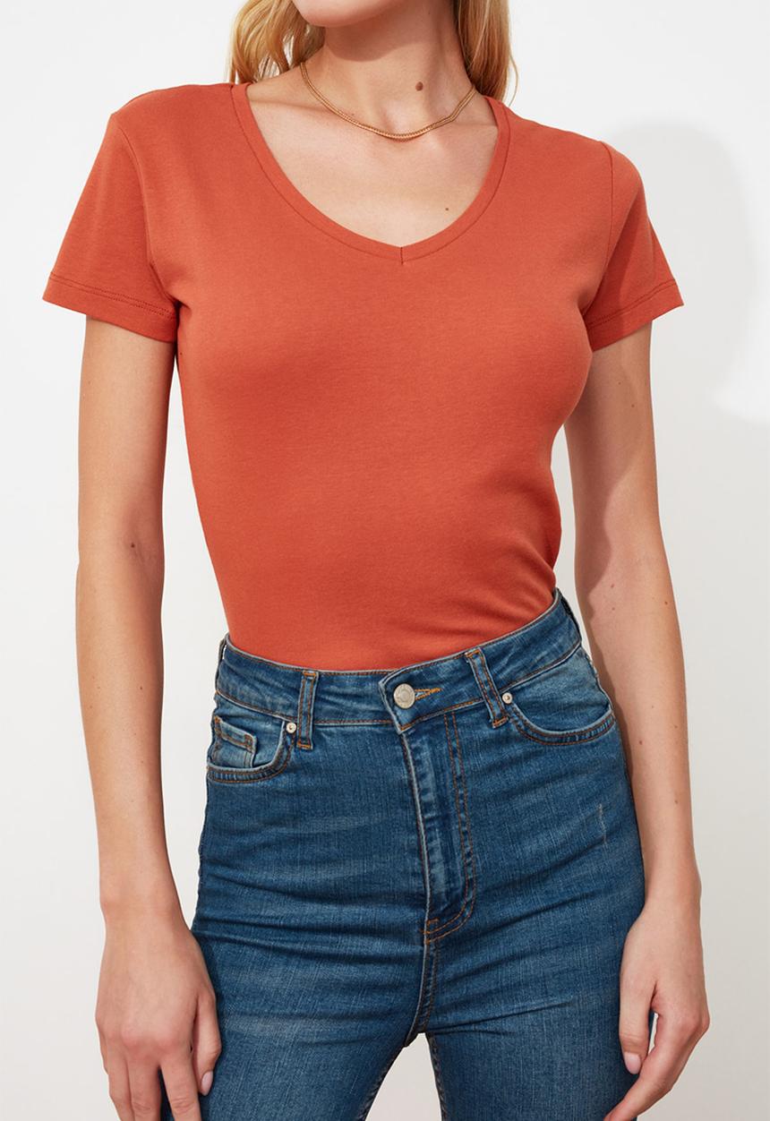 Trendyol - 100% cotton v-neck basic knitted t-shirt - brick