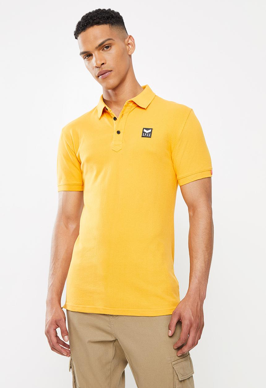 S.P.C.C - Cayenne slimline fit side slit straight hem polo - yellow