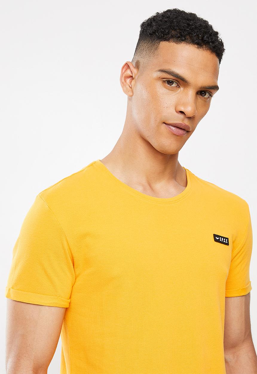 S.P.C.C - Palermo regular fit scooped hem tee - yellow