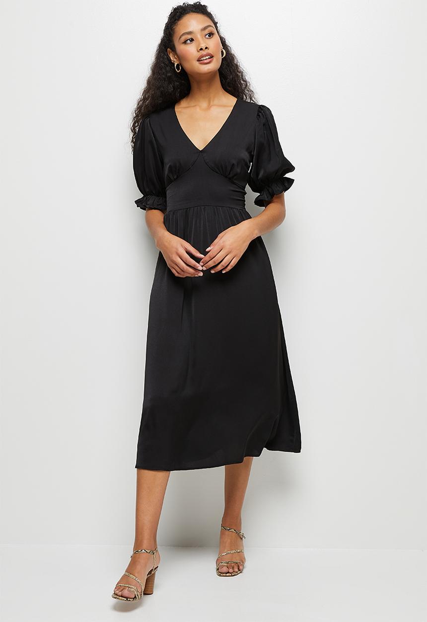 edit - V-neck femme butto down midi - black