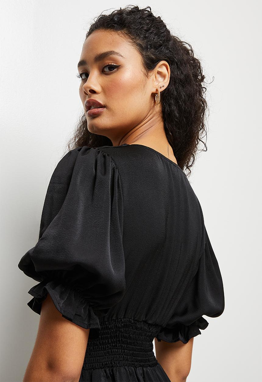 edit - V-neck femme butto down midi - black