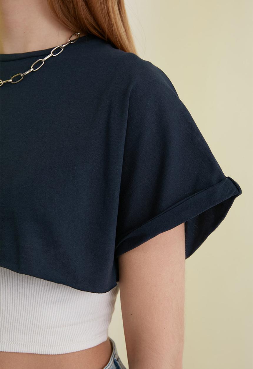 Trendyol - Super crop knitted T-shirt - navy
