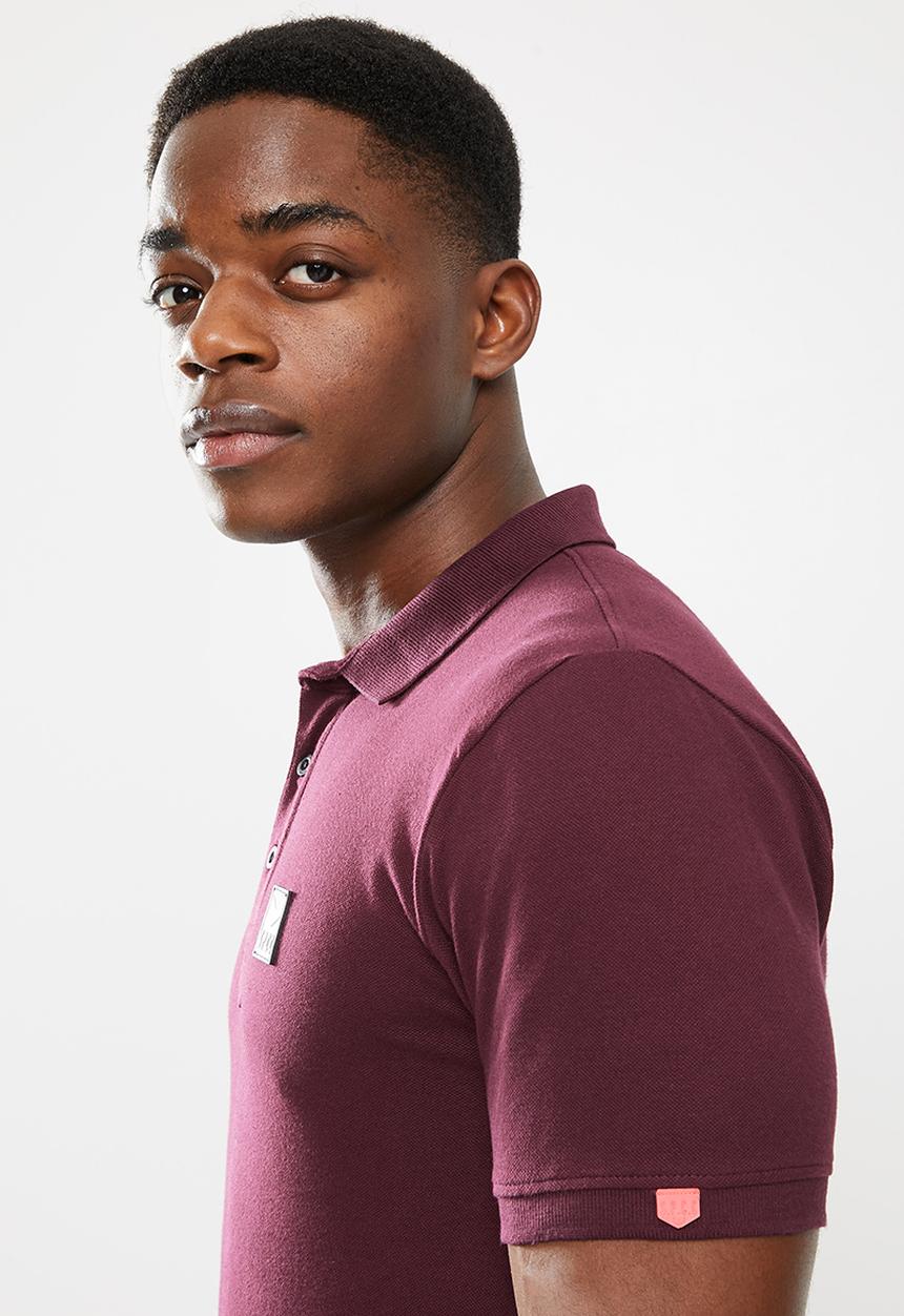 S.P.C.C - Cayenne slimline fit side slit straight hem polo - sangria
