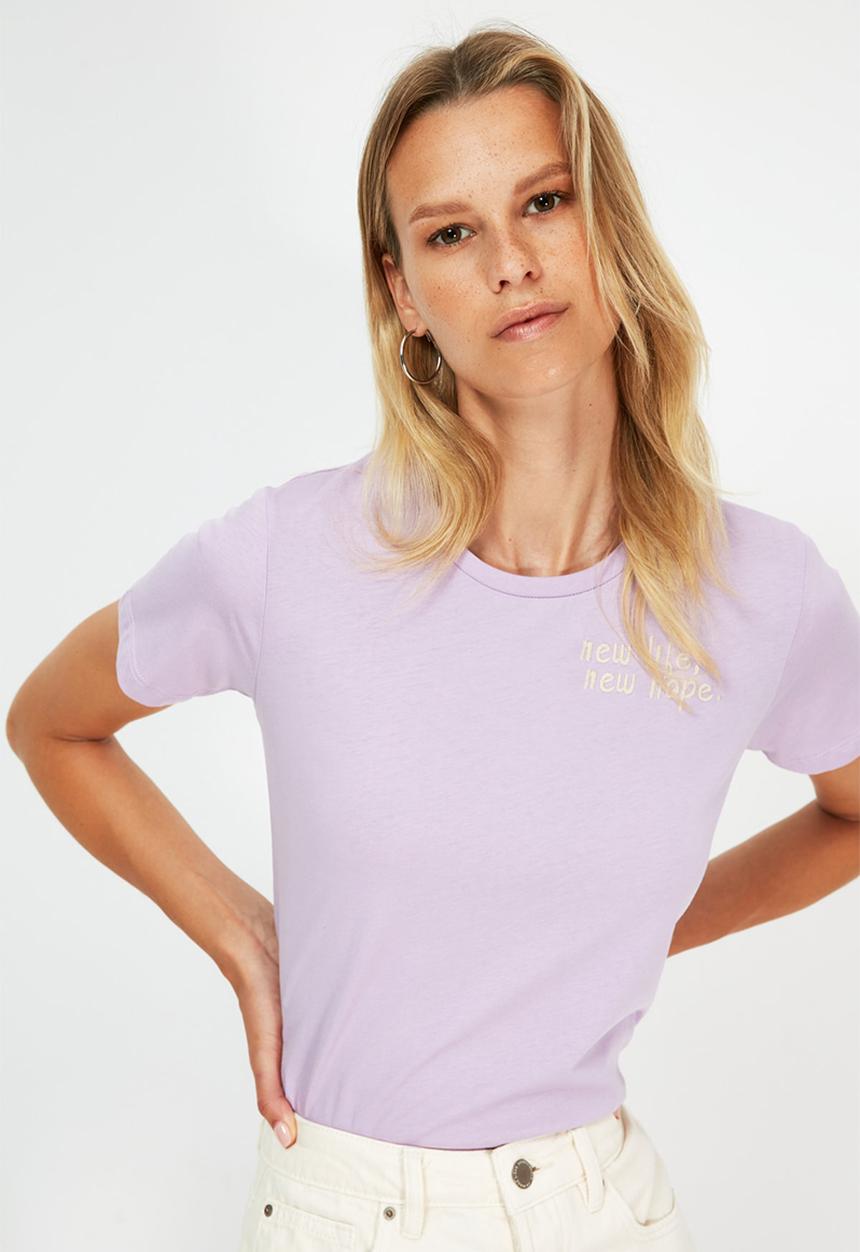 Trendyol - Embroidered basic knitted T-shirt - purple