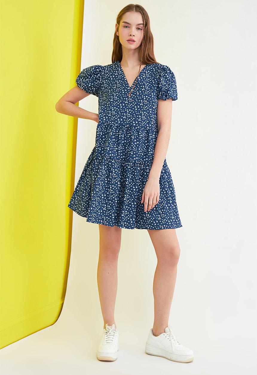 Trendyol - Wide cut floral pattern dress - navy