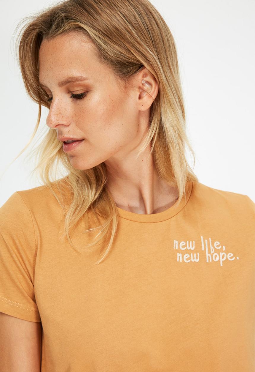 Trendyol - 100% Organic cotton embroidered basic knitted T-shirt - cinnamon