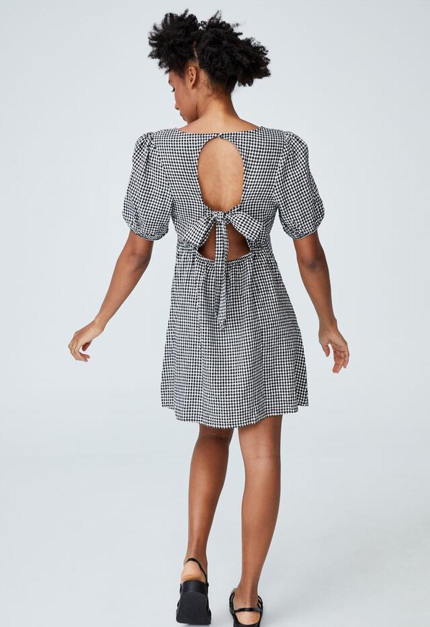 Cotton On - Woven edie v-neck mini dress - kayla micro gingham black