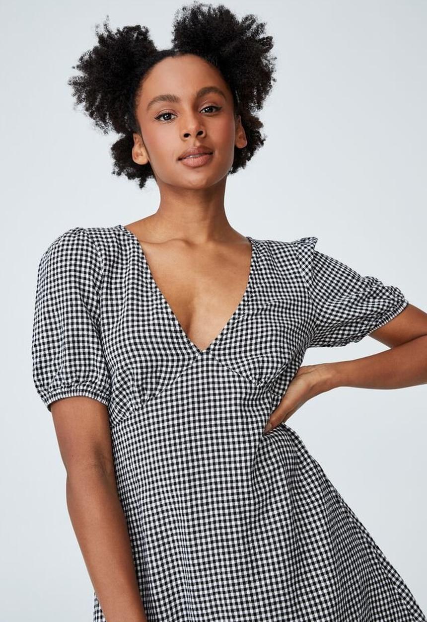 Cotton On - Woven edie v-neck mini dress - kayla micro gingham black