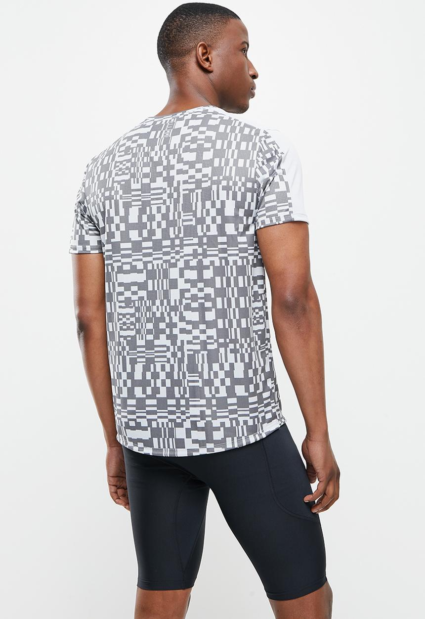 Under Armour - Speed stride printed short sleeve - grey & white
