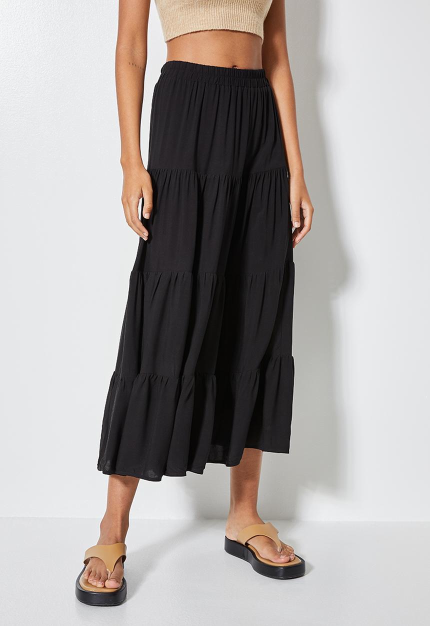 Superbalist - Tiered midi skirt - black