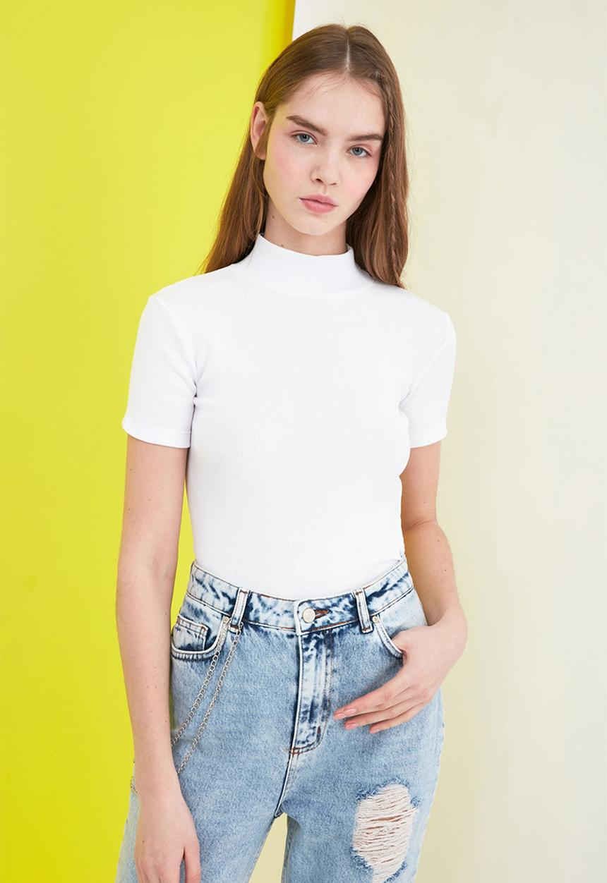 Trendyol - Turtle neck crop knit - white