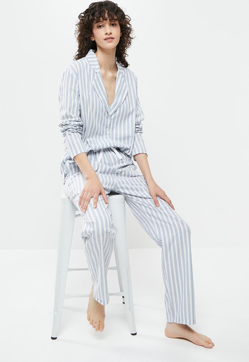 Superbalist - Sleep shirt & pants set - blue & white 