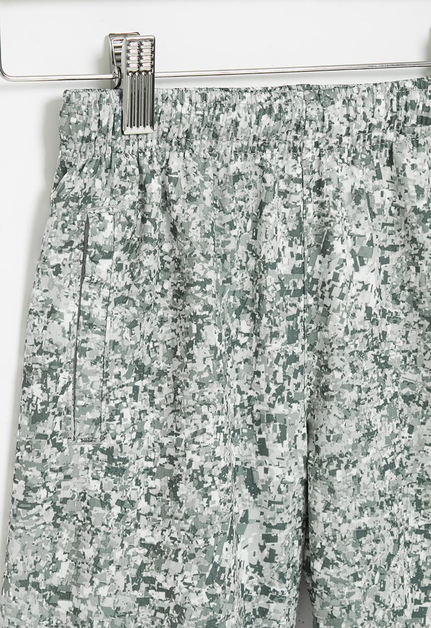 Nike - Nkb digi camo aop drifit short - grey