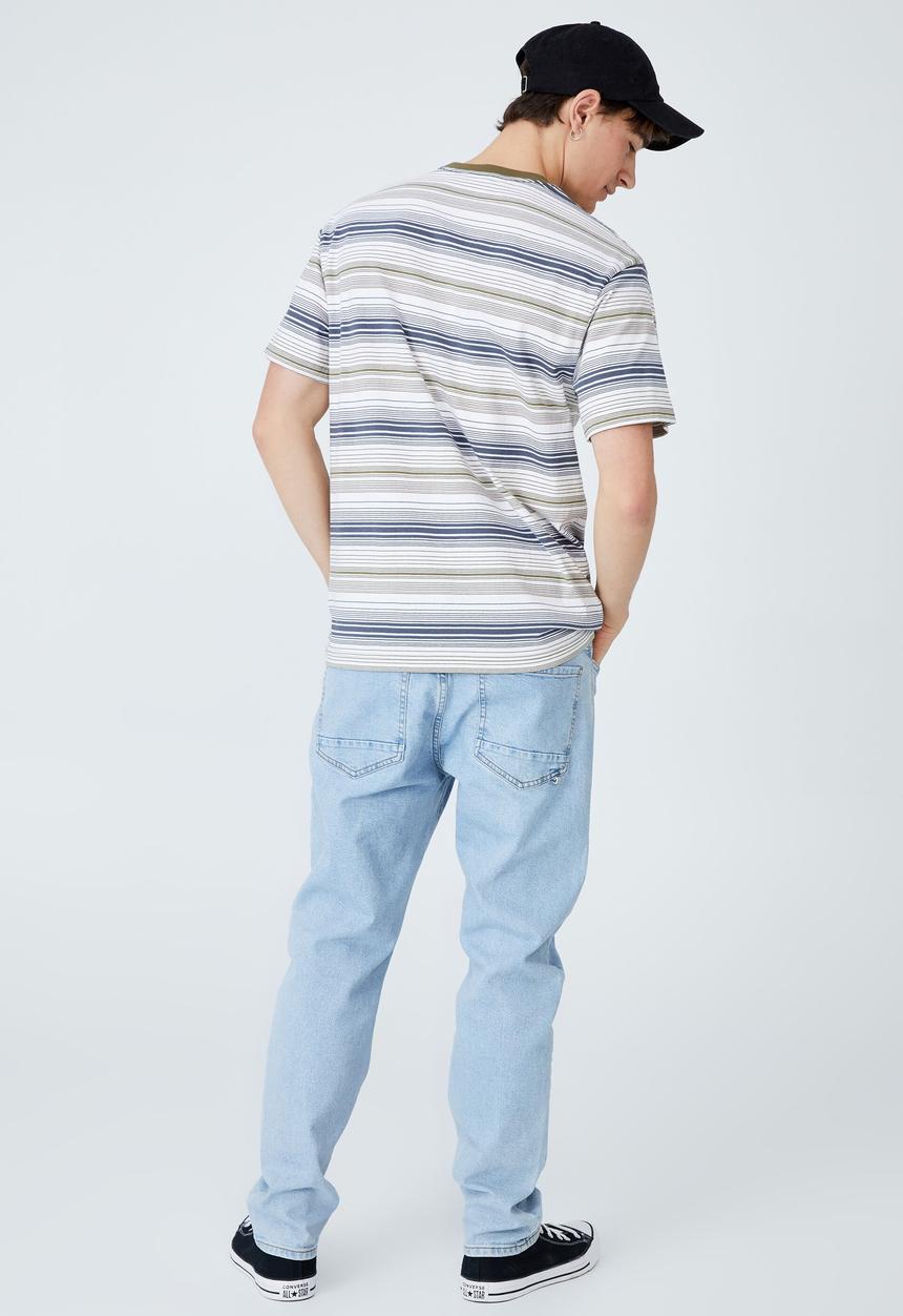Cotton On - Loose fit t-shirt - denim oversized 70s stripe